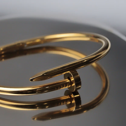 TREUX Nail Bangle