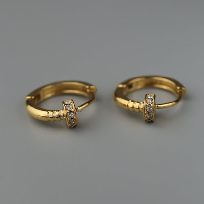 OMARI Clip Earrings