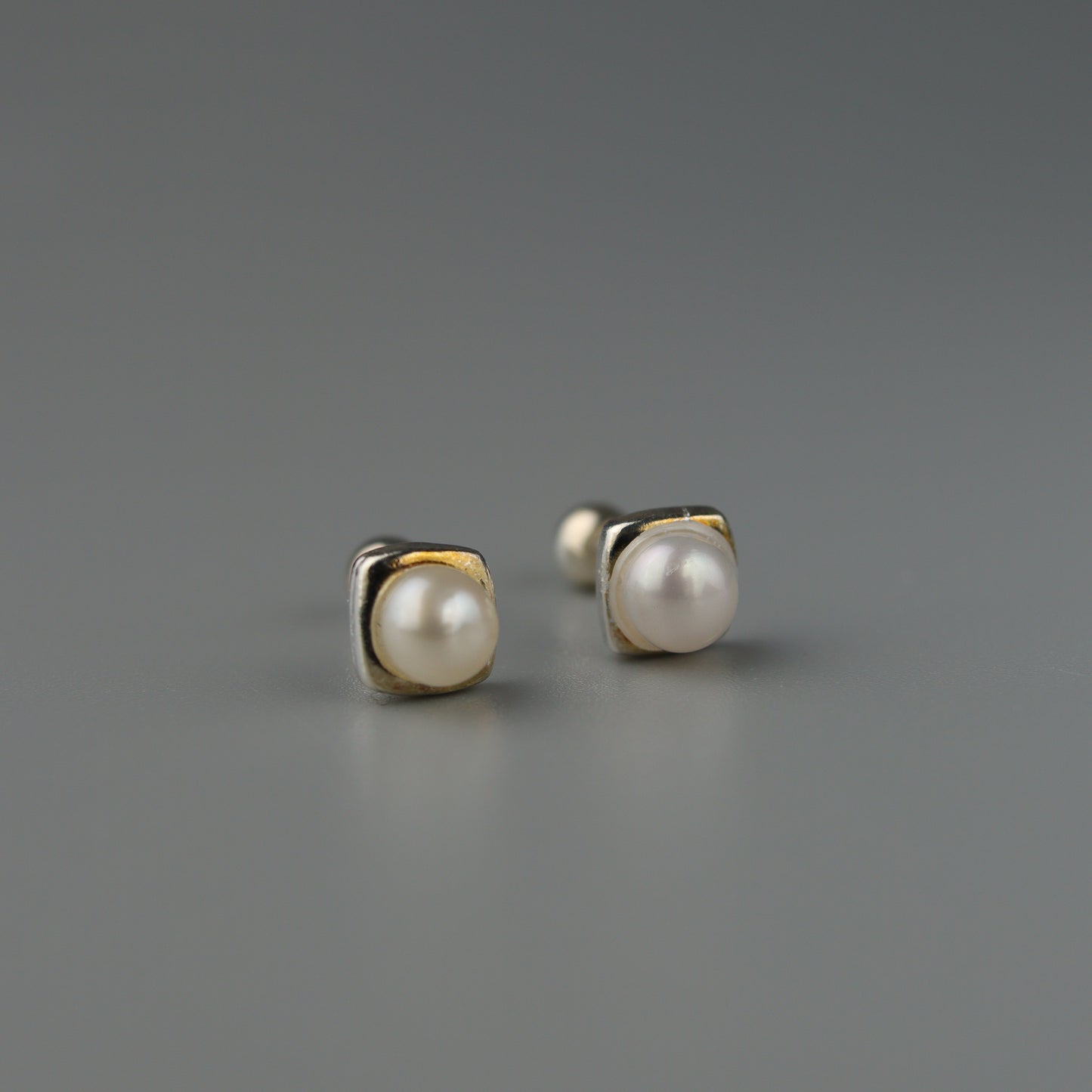 MIDGE S925 Silver Square Fresh Water P Mini Stud Earrings