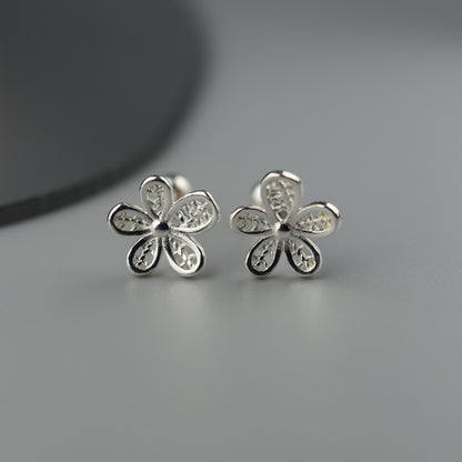 FIDDA S925 Silver Flower Mini Stud Earrings