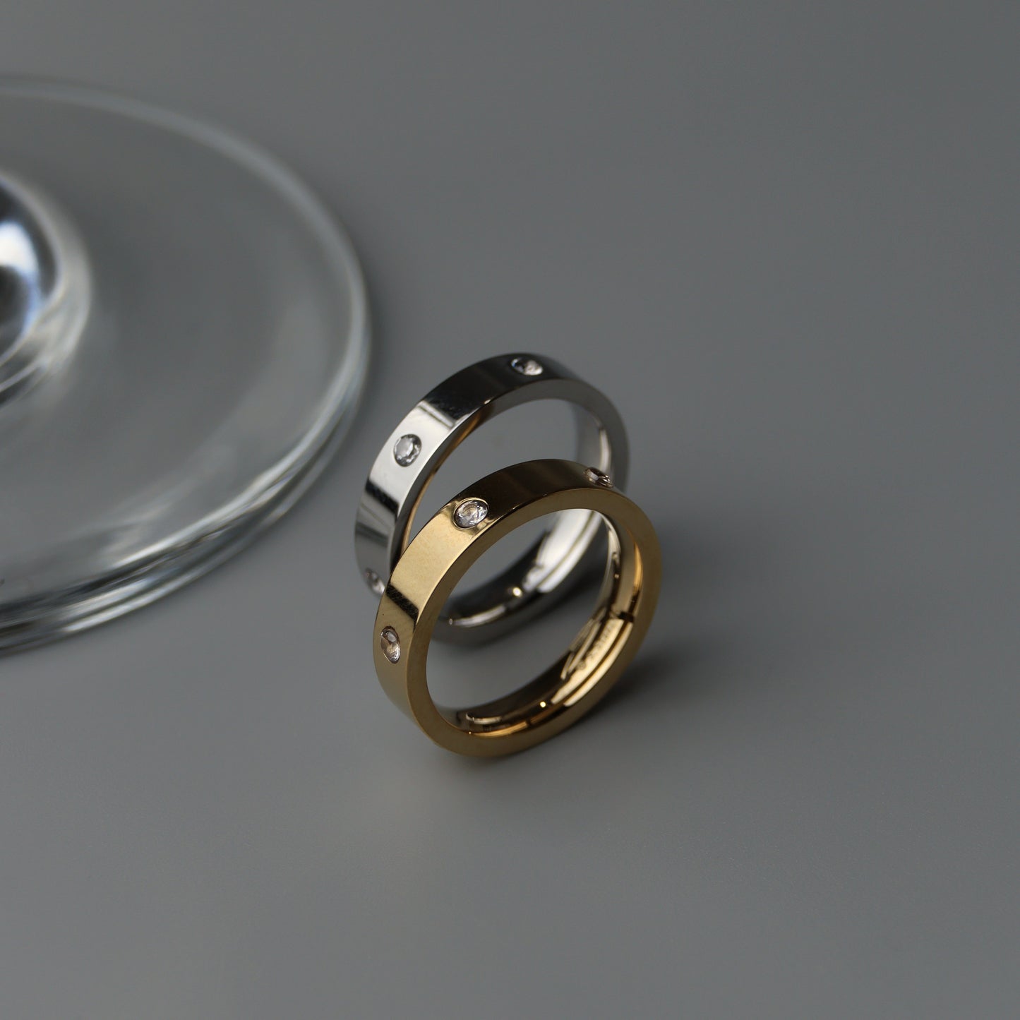 FALCO Silver/Gold Full Embedded Pattern Couple Rings