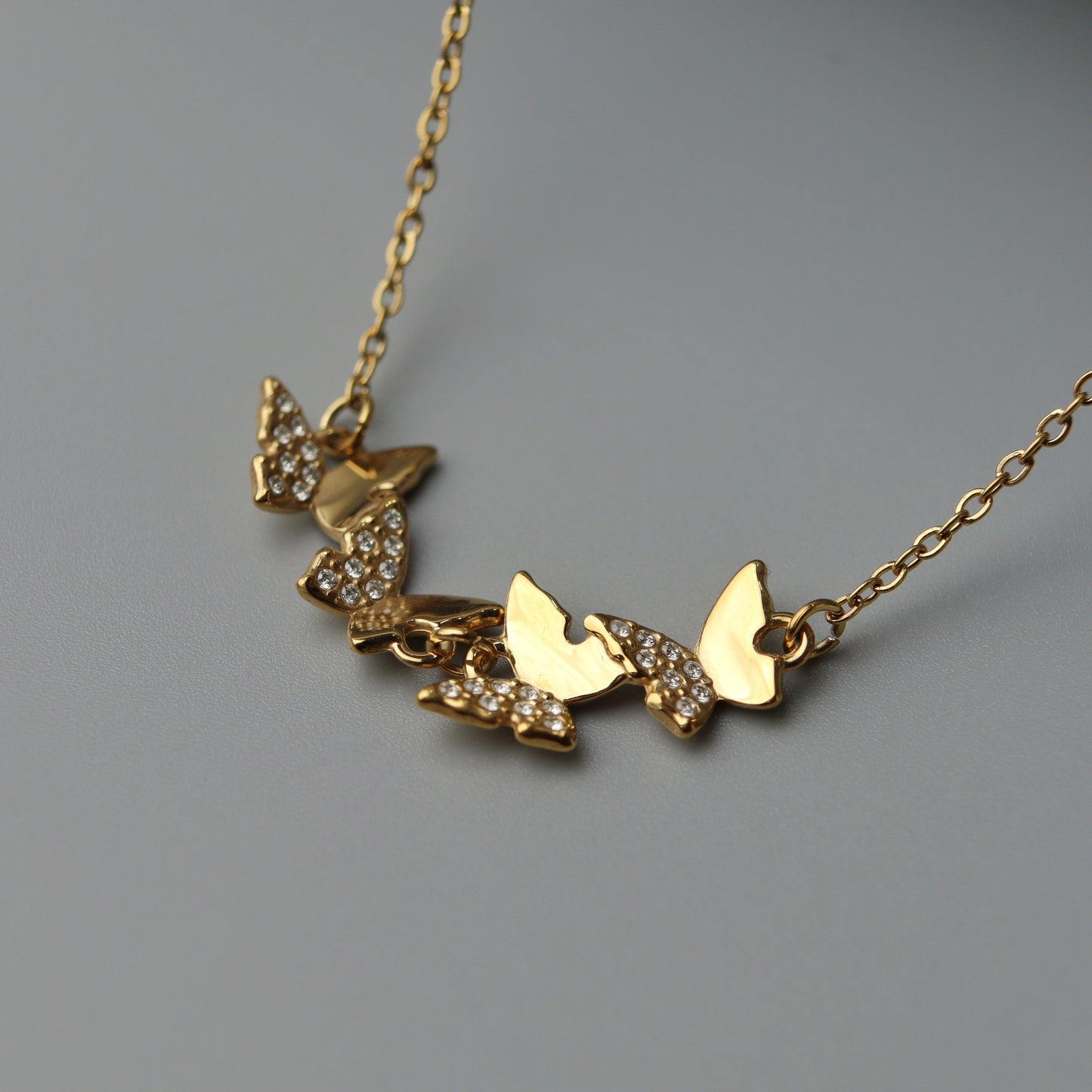 YNA Four-Butterfly Style Necklace