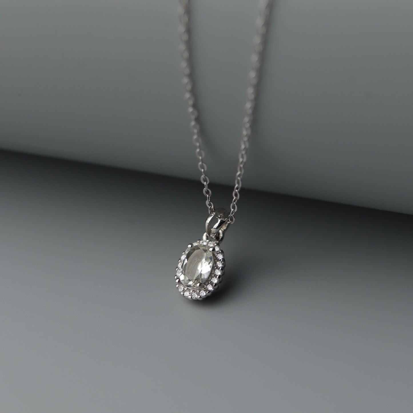 Oval Pendant Natural Quartz Colourless Gemstone S925 Silver Chain Necklace Pawnable with AGCL Certification