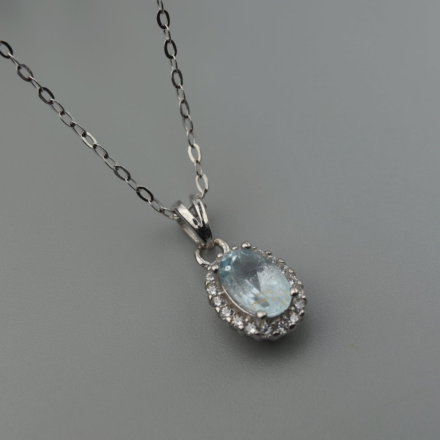 Oval Pendant Natural Topaz Gemstone S925 Silver Chain Necklace