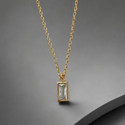 BRILLIANCE STONE Pendant Chain Necklace For Women's
