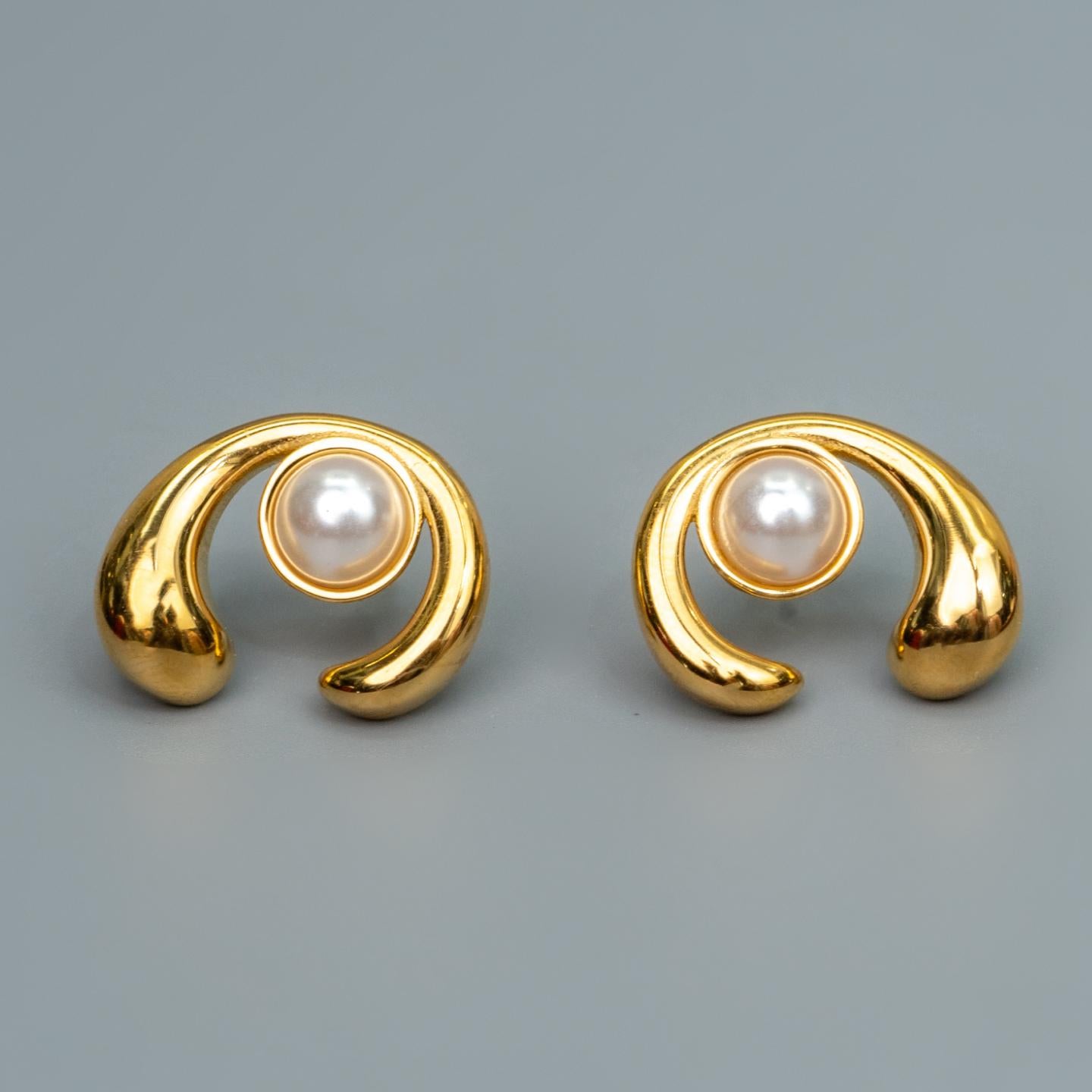 MAREN C Shaped Centered Synthetic Pearl Stud Earrings for Women's