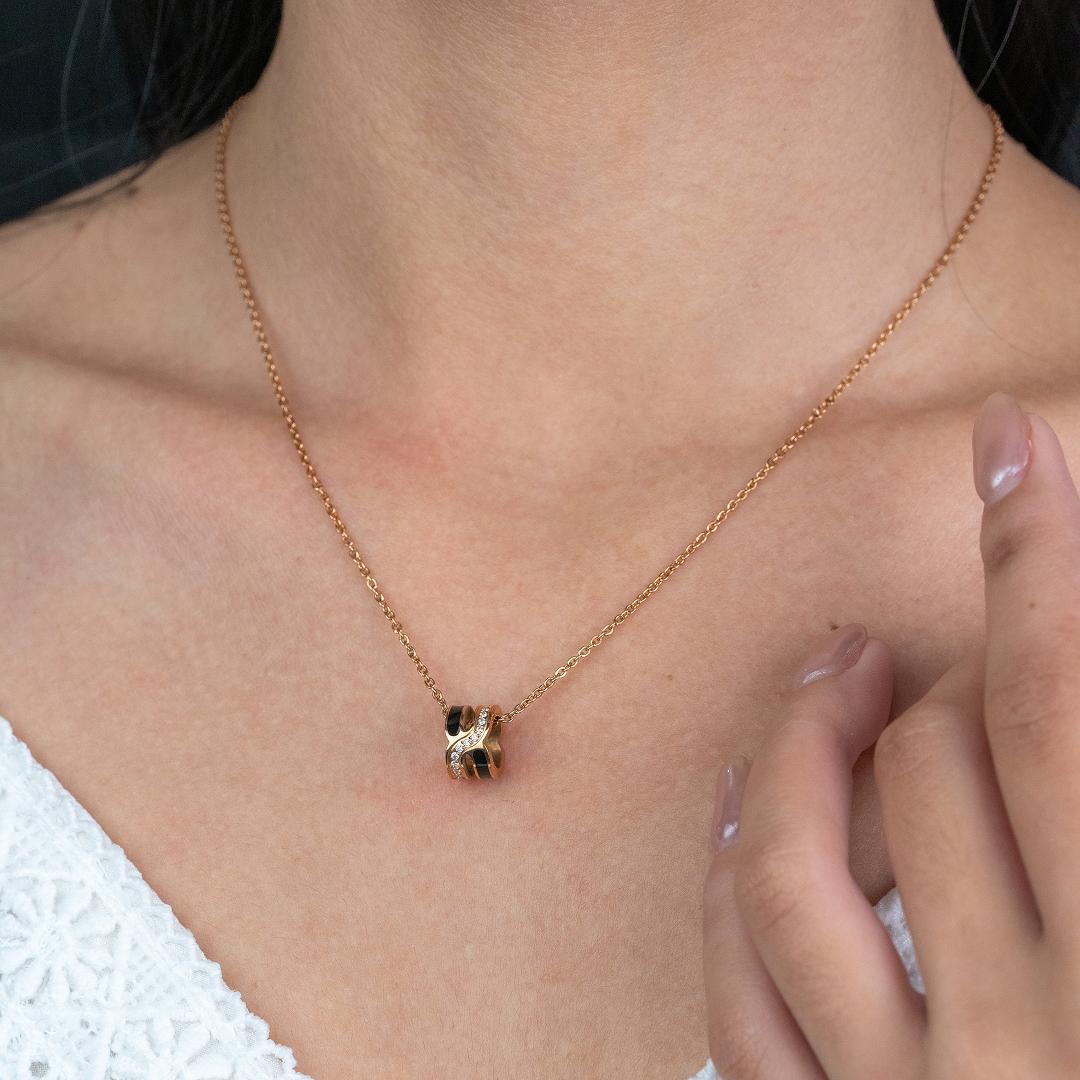 NOLA Rose Gold Geometric Barrel Pendant Chain Necklace For Women's