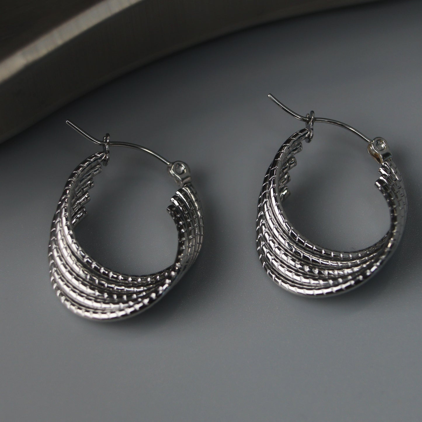 GUNNER Silver/Gld 5 Layered Bamboo Twisted U-Shape Hoop Earrings