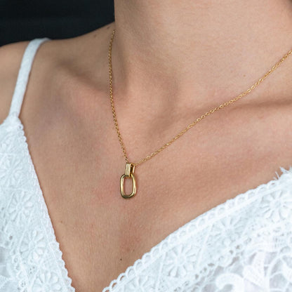 NEXA Pendant 0 Chain Necklace