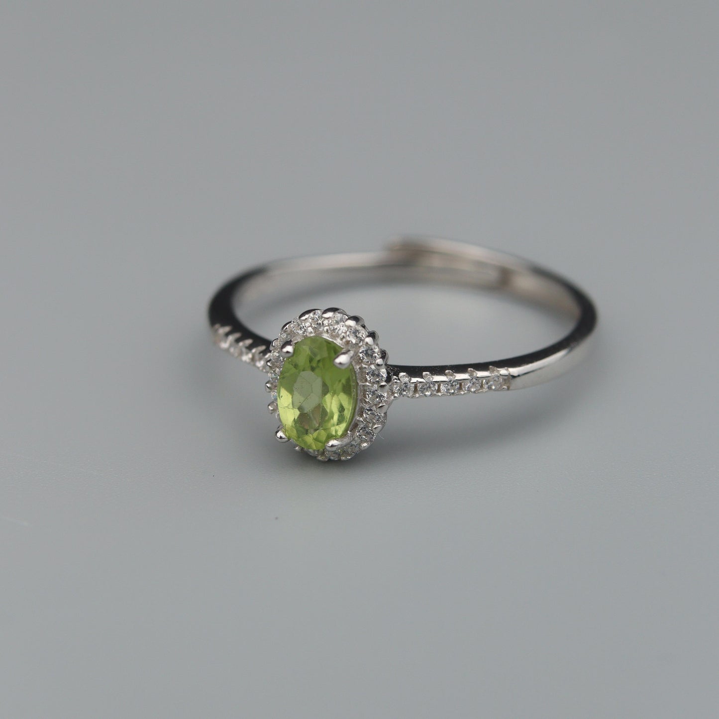 Silver Adjustable Ring Peridot Gemstone Pawnable Women's Accessories with AGCL Certification