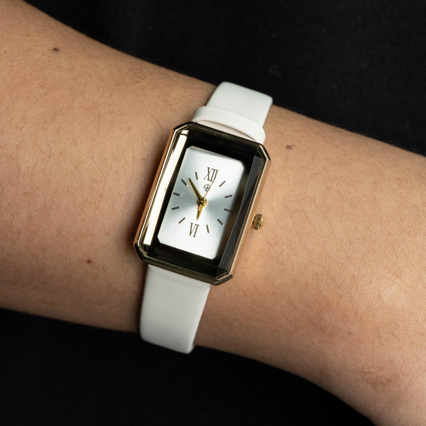 ALPHA White Roman Numerical Vintage Rectangle Leather Watch