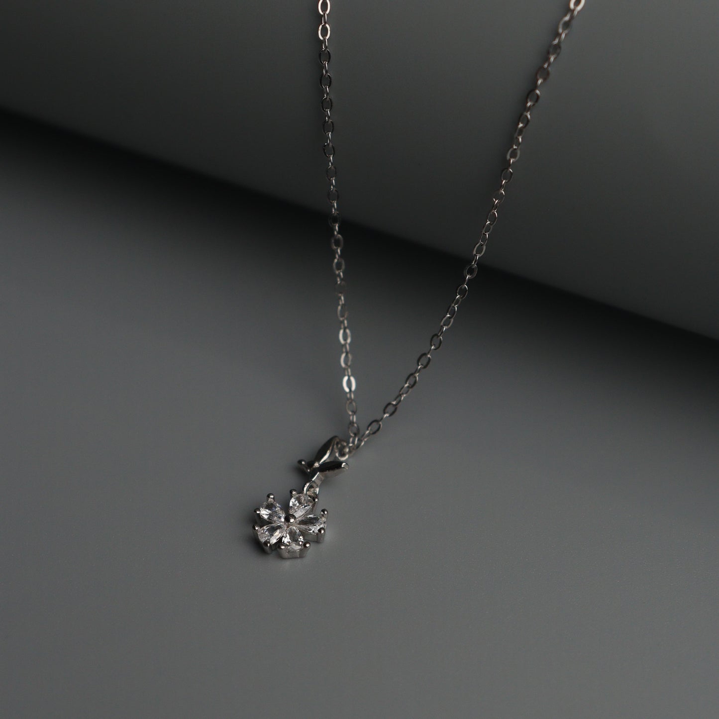 SANA S925 Silver Snowflakes Necklace