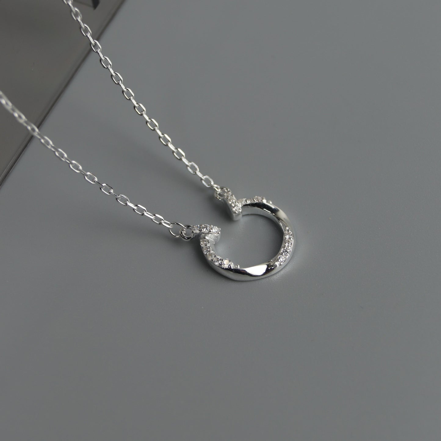 ELSIE S925 Silver Center U Shape
