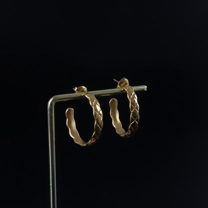 DELILAH Hoop Earrings