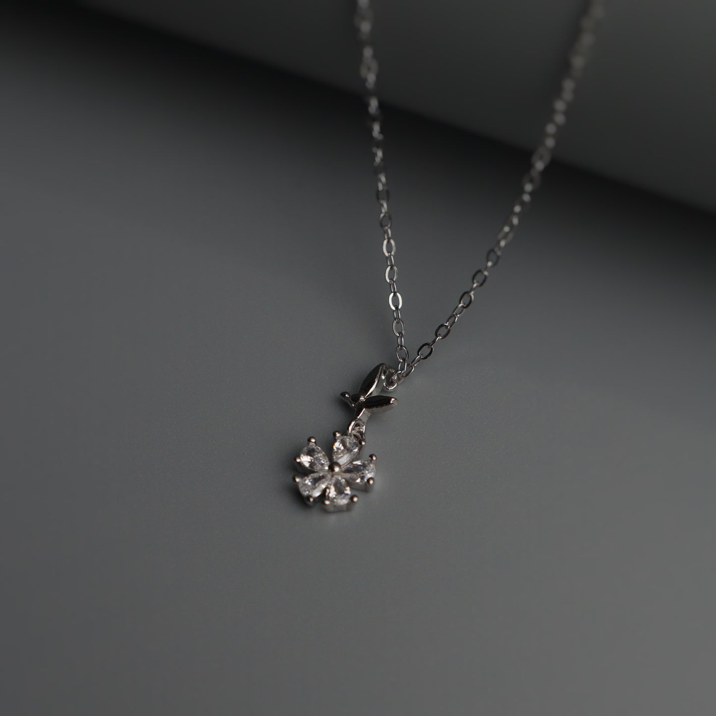 SANA S925 Silver Snowflakes Necklace