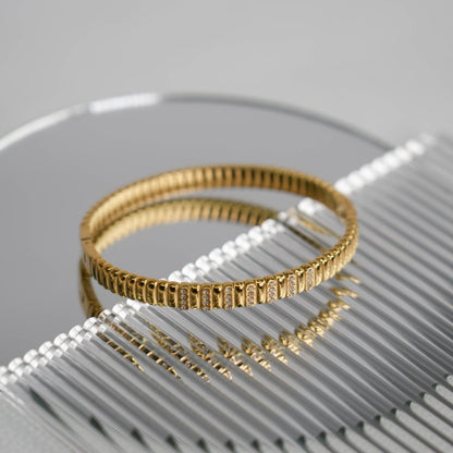 VELTARA Ribbed Texture and Glass Embedded Bangle Bracelet