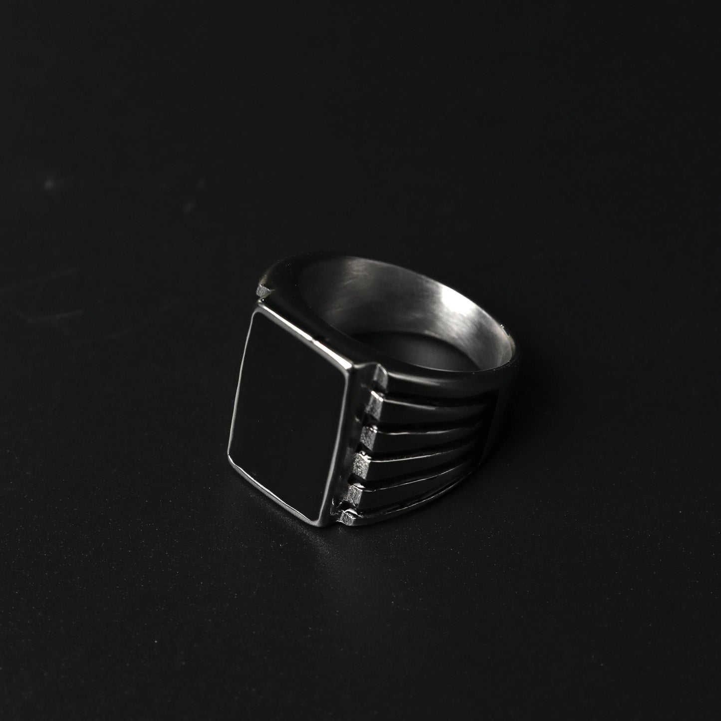 KNOXX 18mm Rectangle Silver Black Center Wide Ring For Men's