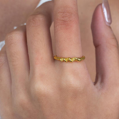 FAYA Twisted Wrapped Snake Head Scales Adjustable Ring for Women