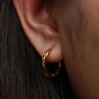 JUVIE Twisted Clip Earrings for Women