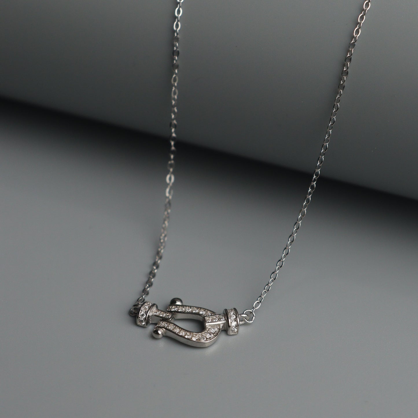 SAROLTA S925 Silver Anchor D-Shackles Necklace