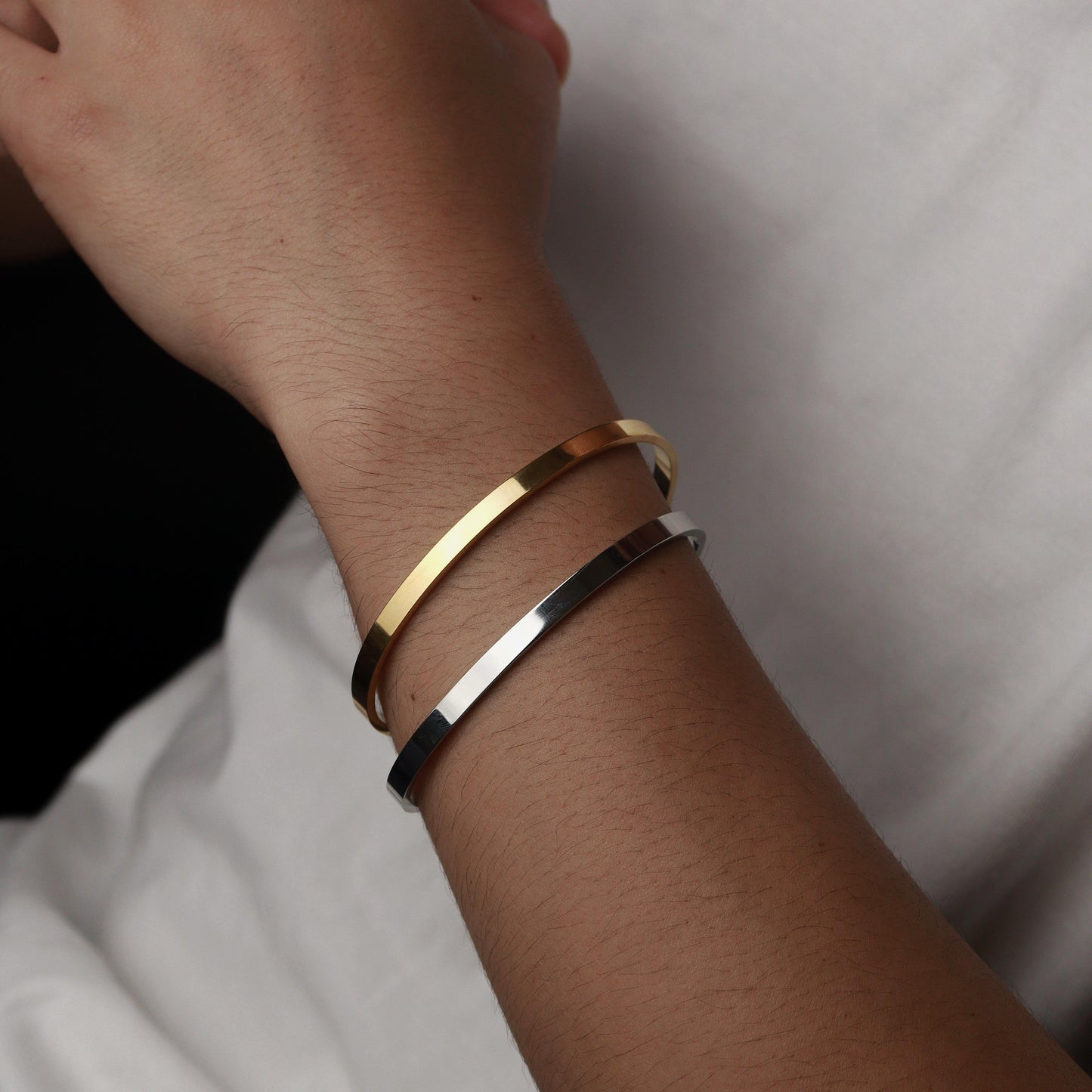 Men Jewelry OLIVER Black/Silver/Gld Plain Open Bangle Fashion For Men's