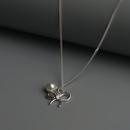 SUZI S925 Silver Thread Ribbon Fresh Water Pearl Necklace
