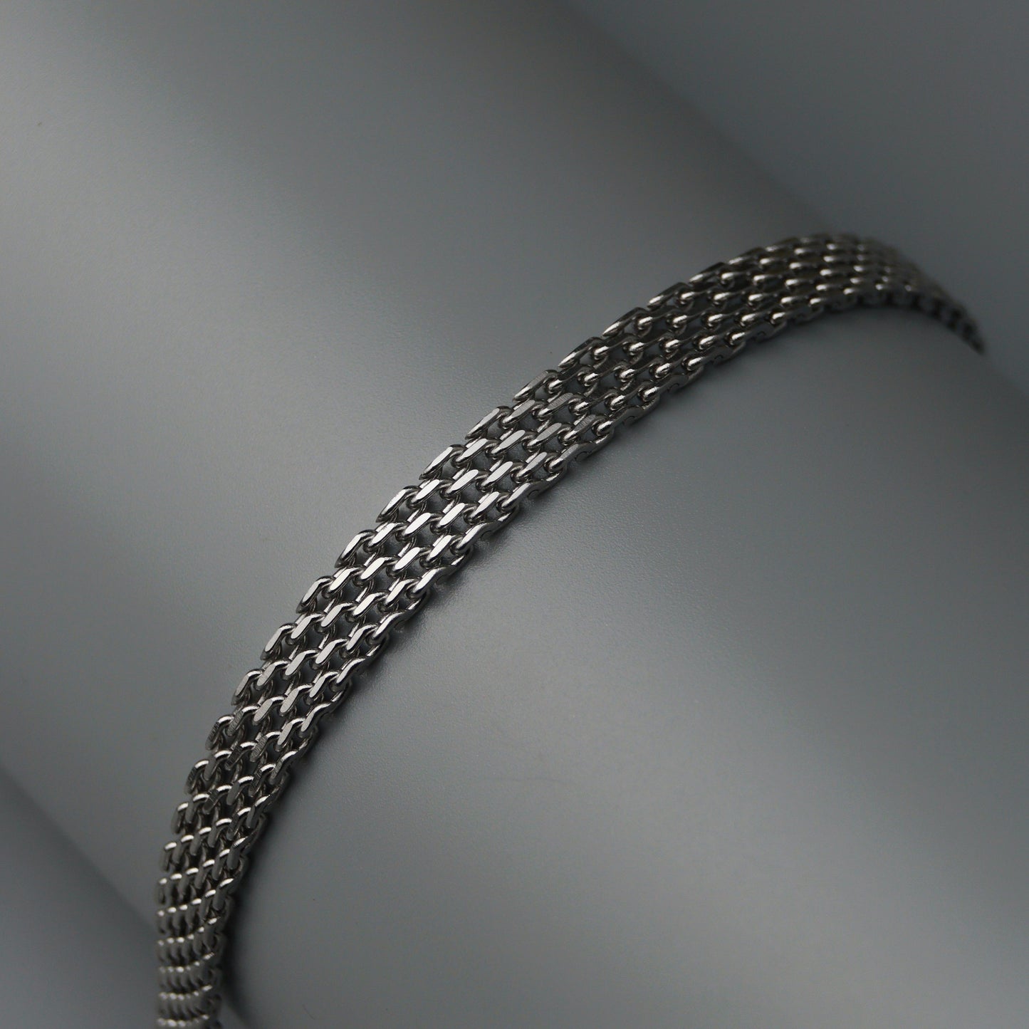 Men Jewelry EZRA Silver Belt Shackle Bracelet Fashion For Men's