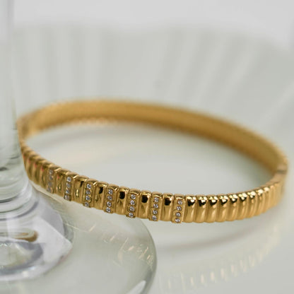 VELTARA Ribbed Texture and Glass Embedded Bangle Bracelet