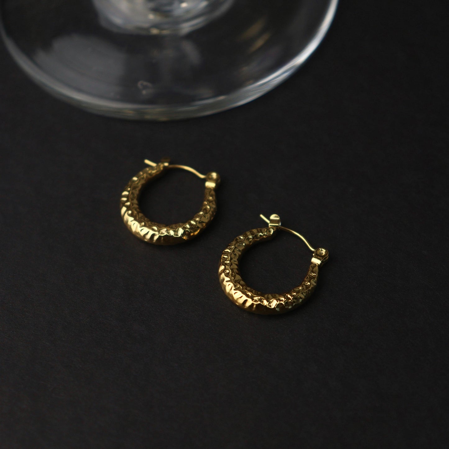 GARETT Gld/Silver Hammered Style Hoop Earrings