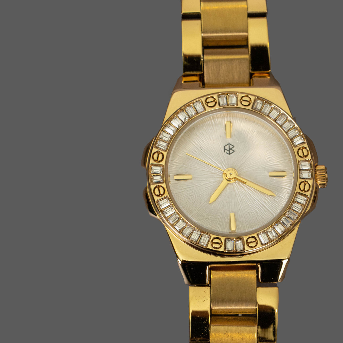 ZOVEN Round Face Glass Encrusted Bezel Watch Women's Minimalist Fashion Watch Quartz
