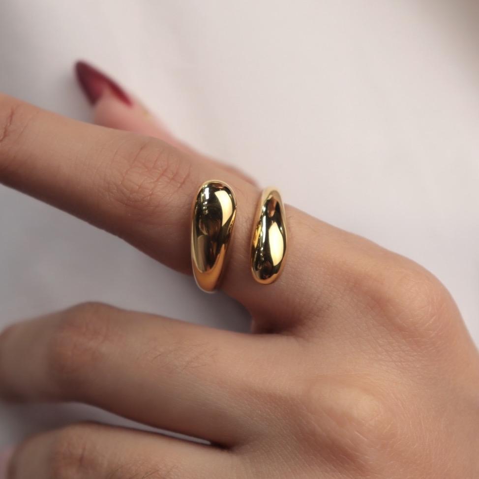 EULI Hugging Ring
