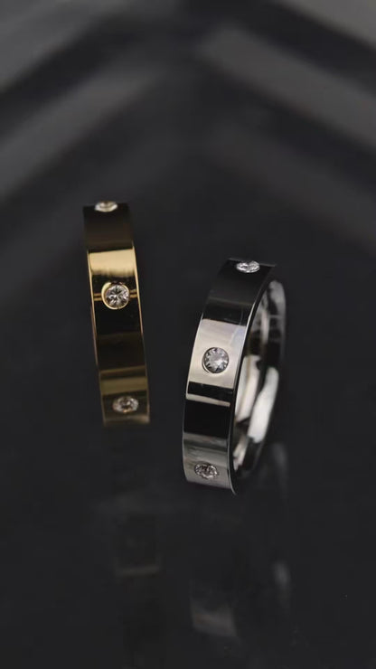 FALCO Silver/Gold Full Embedded Pattern Couple Rings
