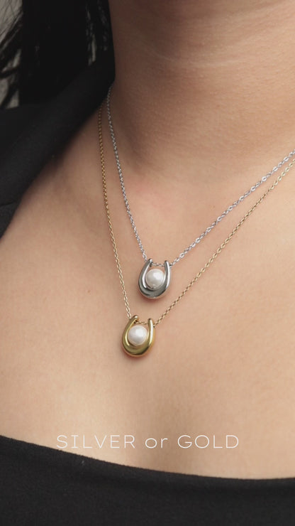 DIONE SILVER