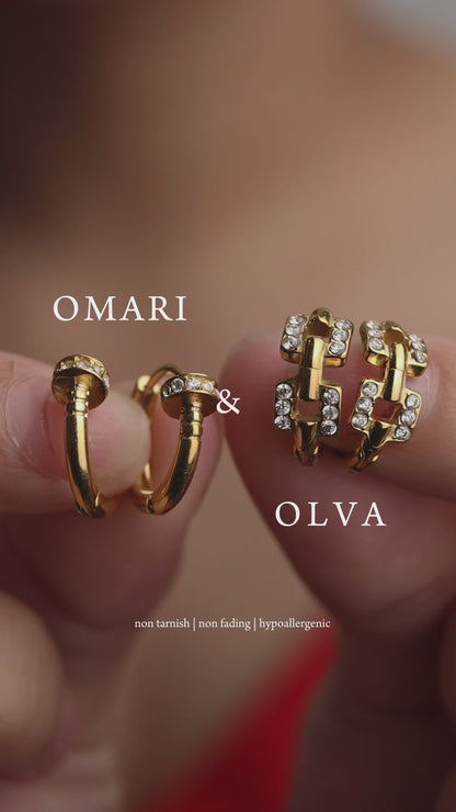 OMARI Clip Earrings