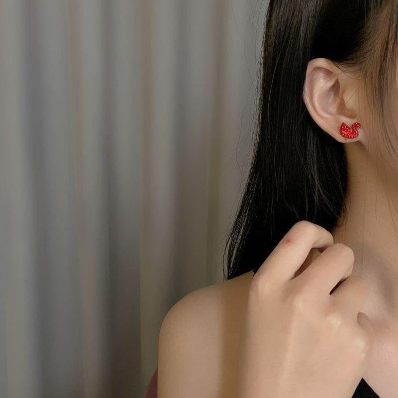 CONSTANCE Swan-Stud Earrings