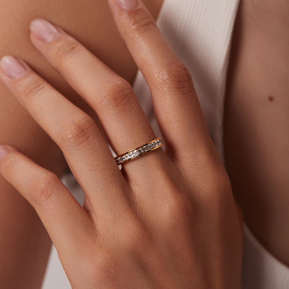 ELLE Engagement Ring